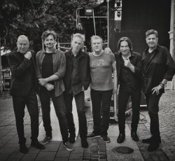 The Hooters: «Η επιτυχία είναι μια διαδικασία διαρκείας!» 