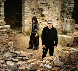 Incirrina: «Με τα synthesizers σχεδιάζεις τον ήχο - νιώθεις σαν εφευρέτης!»