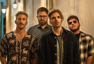 The BuzzDealers: «Γράφουμε τραγούδια γιατί νιώθουμε ότι έχουμε κάτι σημαντικό να πούμε»