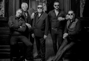 The Godfathers: «Η νοσταλγία είναι το φιλί του θανάτου για κάθε συγκρότημα»
