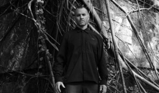 Author & Punisher: «Εκφράζομαι με μουσική, μα στηρίζω έμπρακτα όσα πιστεύω»