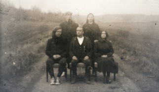 ​Kauan: «Το σπίτι δεν είναι τόπος αλλά κατάσταση και το μονοπάτι μια βουτιά μέσα σου»