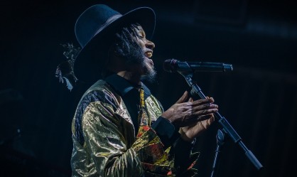 Fantastic Negrito: «Αν νιώθουμε αγαπημένοι, είμαστε καλύτεροι άνθρωποι»