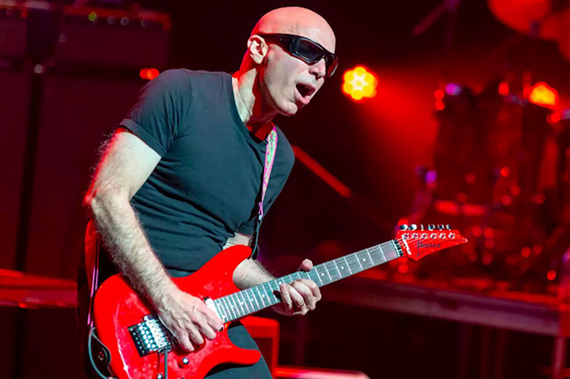 Joe Satriani