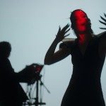 Marva Von Theo: «Η τέχνη δεν μπορεί να αλλάξει μία κατάσταση, ή υπνωτίζει ή κινητοποιεί»