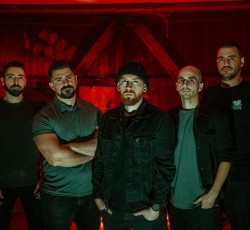 Above Us The Waves: «Ποτέ δεν κατάλαβα το gatekeeping προς το μοντέρνο metal» 