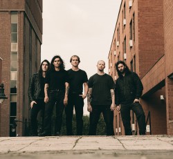 FINAL GASP: "Κανένας δεν πρόκειται να έρθει να σε σώσει και ο χρόνος τελειώνει" 