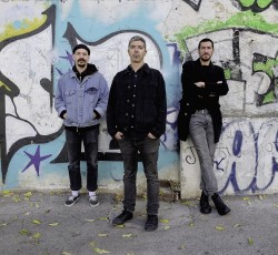 Mob: «Υπάρχει μια φρέσκια δυναμική στην ελληνική σκηνή» 