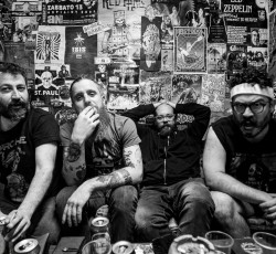 Sadhus: «Έχουμε απεριόριστο σεβασμό στους ανθρώπους που μας ακολουθούν» 