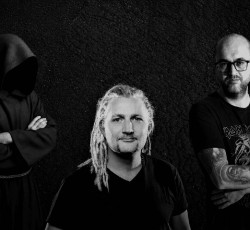 Sanctum Pyre: «Η κοινωνία χρειάζεται σωστή εκπαίδευση, όχι λογοκρισία» 