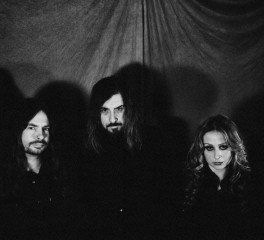 Uncle Acid: «Θέλαμε τον εξοπλισμό που χρησιμοποιούσαν οι Pink Floyd και οι Beatles»