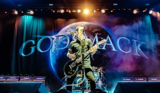 Godsmack: «Δεν στηριζόμαστε στην τεχνολογία για να ακουστούμε καλοί ζωντανά»