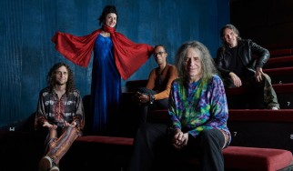 Ozric Tentacles: «Το να παίζεις νέες μουσικές ζωντανά είναι τρομακτικό»
