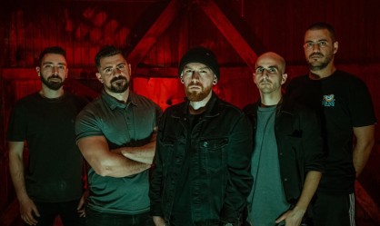 Above Us The Waves: «Ποτέ δεν κατάλαβα το gatekeeping προς το μοντέρνο metal»