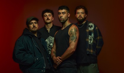 Maruja: «Όσο παραμένουμε διχασμένοι, όλοι μαζί καταρρέουμε»