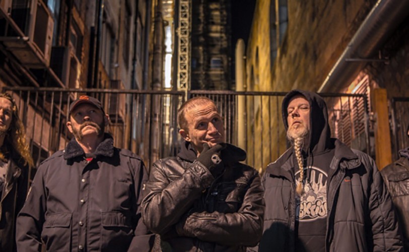 Acid Reign: «Αν επιχειρήσεις να κινηθείς αντίθετα στο ρεύμα, μπορεί πραγματικά να σε οδηγήσει στην παράνοια»
