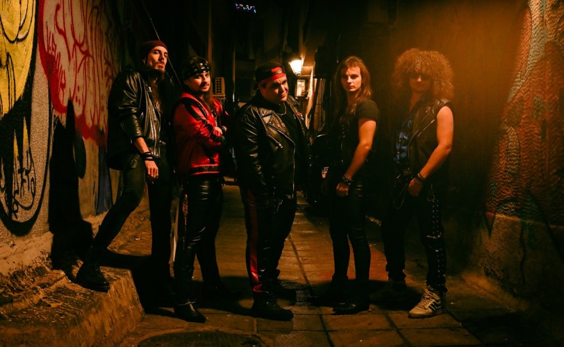 Stiletto Strut: «Μας εμπνέουν όσοι δεν τους δόθηκε ελπίδα και τα κατάφεραν»