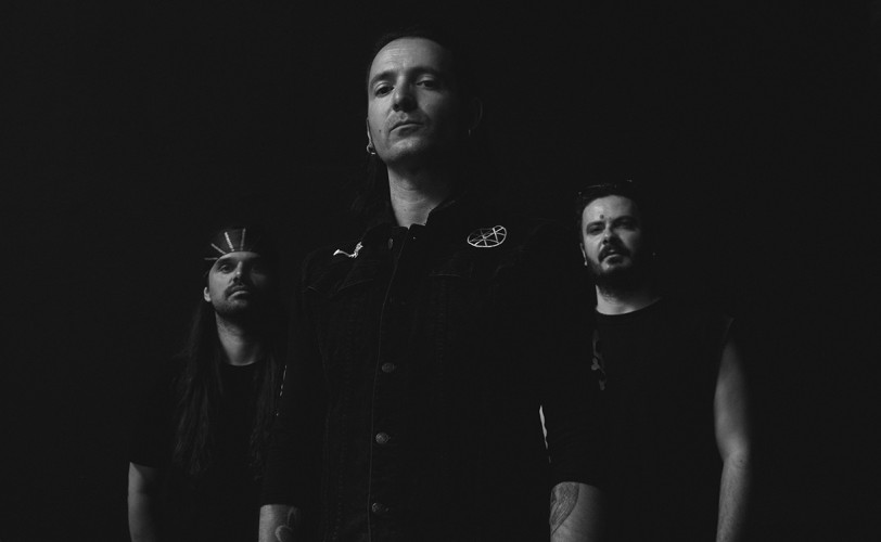 Villagers Of Ioannina City: «Όποιος το παίζει rock star σήμερα είναι μια καρικατούρα»