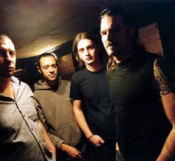 Συνέντευξη μαμούθ με τους Engine-V 