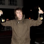 Ο Liam Gallagher τραγουδά το "Wonderwal"  μαζί με fans στη Μάλτα (video)