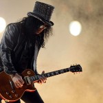 Ο Slash παραλίγο να γίνει μέλος των Stone Roses αλλά απορρίφθηκε για ...χαζό λόγο