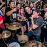 «Selfie στη σκηνή; Θα φας κλωτσιά!» (video)