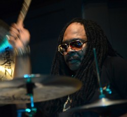 Πέθανε ο Alphonse Mouzon, πρωτοπόρος της fusion και ντράμερ των Weather Report 