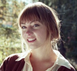 Η Angel Olsen επιστρέφει με τον τρίτο της δίσκο 