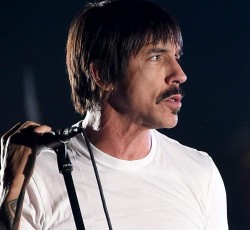 Ο Anthony Kiedis (Red Hot Chili Peppers) φοβάται ότι θα επιστρέψει στα ναρκωτικά