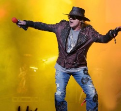 Φωτογραφικό ντοκουμέντο με Axl Rose και AC/DC 