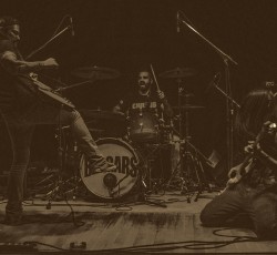 Οι Beggars παρουσιάζουν το νέο τους δίσκο 