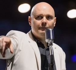 Billy Corgan: «Αυτό είναι το κατακάθι της μουσικής βιομηχανίας» 