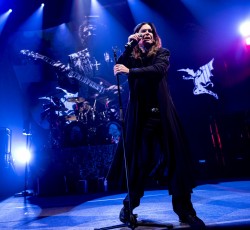 «Ίσως υπάρξουν συναυλίες, ίσως και δίσκος» 