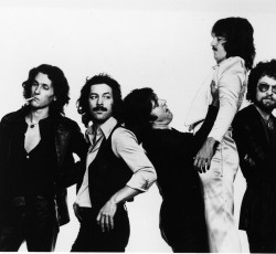 Απεβίωσε ο παραγωγός, manager και έκτο μέλος των Blue Οyster Cult, Sandy Pearlman 