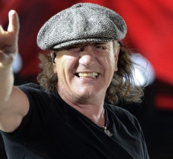Brian Johnson: «Δεν είχα άλλη επιλογή» 