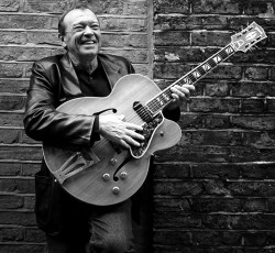 Νεκρός ο παραγωγός του Elvis, Lincoln "Chips" Moman 