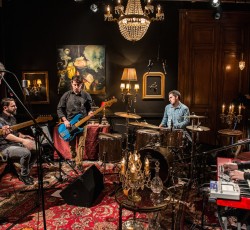 Νέο τραγούδι Cyanna Mercury. Δείτε το video 