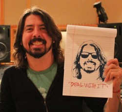 Η μητέρα του Dave Grohl γράφει βιβλίο και «αναζητά» τις μητέρες άλλων rock star 