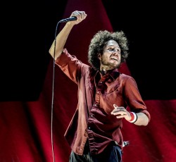 Ο Zack De La Rocha ετοιμάζει καινούργιο δίσκο