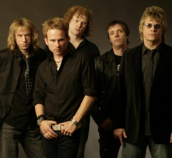 Γυρισμένο σε στρατιωτική βάση το νέο video των Diamond Head 