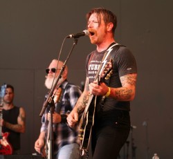 Επετειακή συναυλία, ένα χρόνο μετά την τρομοκρατική επίθεση του Bataclan 