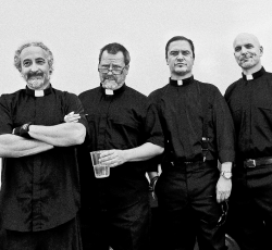 Νέο video από τους Faith No More 