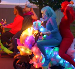 Επιστροφή Flaming Lips με εκκεντρικό video