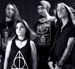 Τον Ιανουάριο κυκλοφορεί το ντεμπούτο των Ελλήνων Ghost Season 