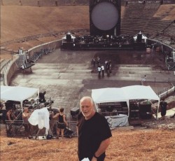 Ο David Gilmour επιστρέφει στην Πομπηία 45 χρόνια μετά 