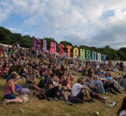 Μουσική σκηνή όπου θα επιτρέπονται μόνο γυναίκες στο φετινό Glastonbury 
