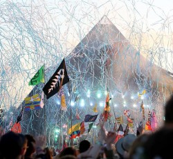 Brexit ή Bremain ψήφισε η συντριπτική πλειοψηφία των παρευρισκομένων του Glastonbury; 