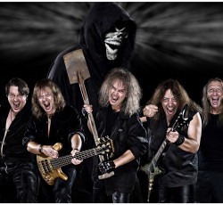 "Healed By Metal": Οι Grave Digger θα μιλήσουν για ...πολύ metal 