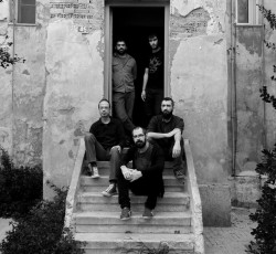 Ακούστε το νέο κομμάτι των Gravitysays_i 