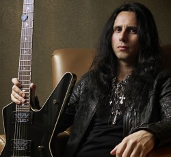 Ο Gus G. μεταπηδά από την ESP στην Jackson 
